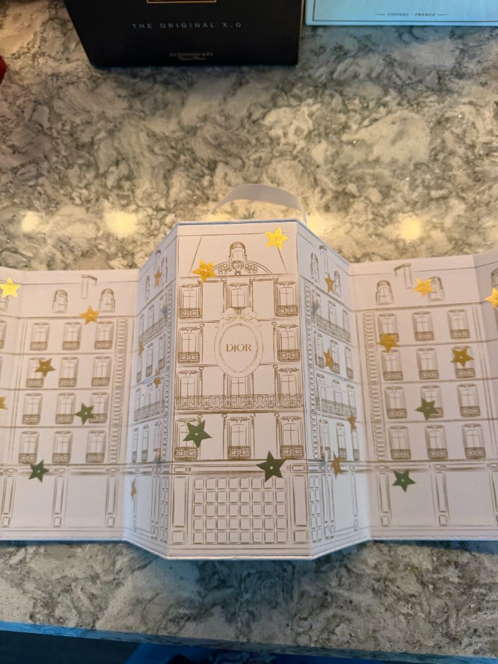 Dior Perfume Gift Set 4 bottles with beautiful Art Design Dior House box